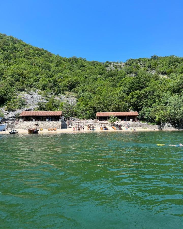 Luxury House Petrovic - Vranjina Skadar Lake Podgorica Exteriör bild